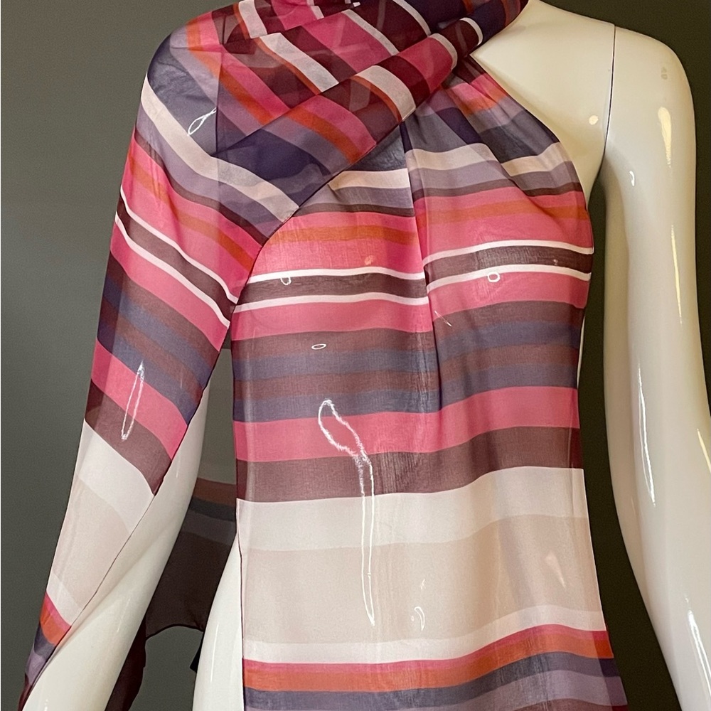 Lovely Vintage Guy St Honore Scarf Large 13 In by 62 In Excellent Condition - Picture 2 of 9